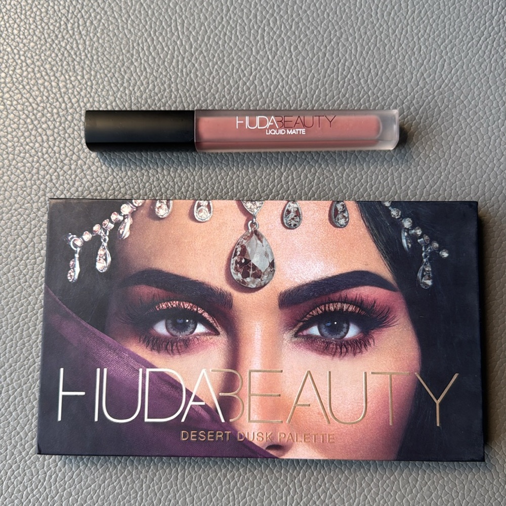 Huda Beauty Desert Dusk Eyeshadow Palette & Huda Beauty Liquid Matte Bombshell